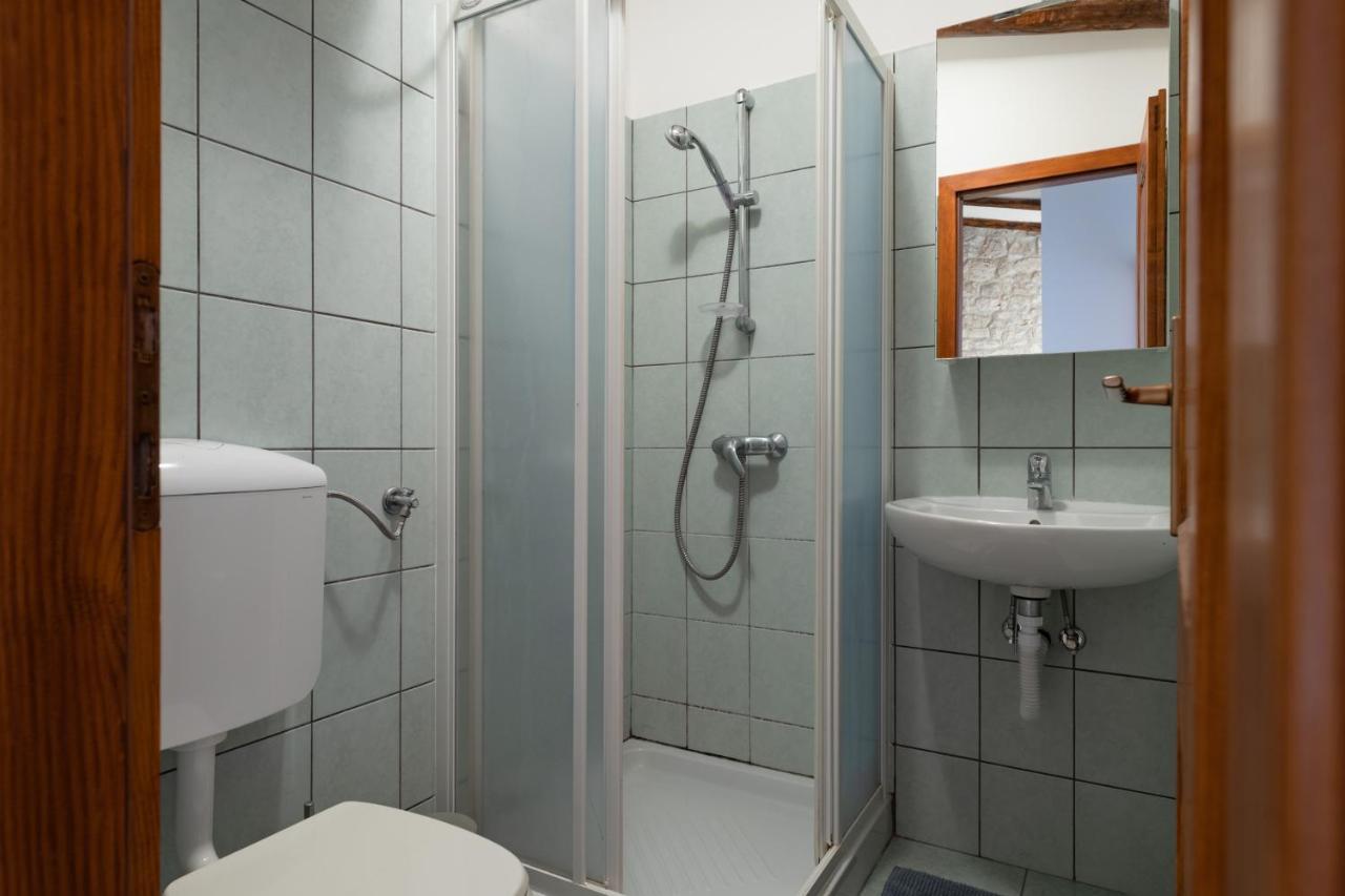 Apartment Blue Bay Free Parking Ровінь Екстер'єр фото