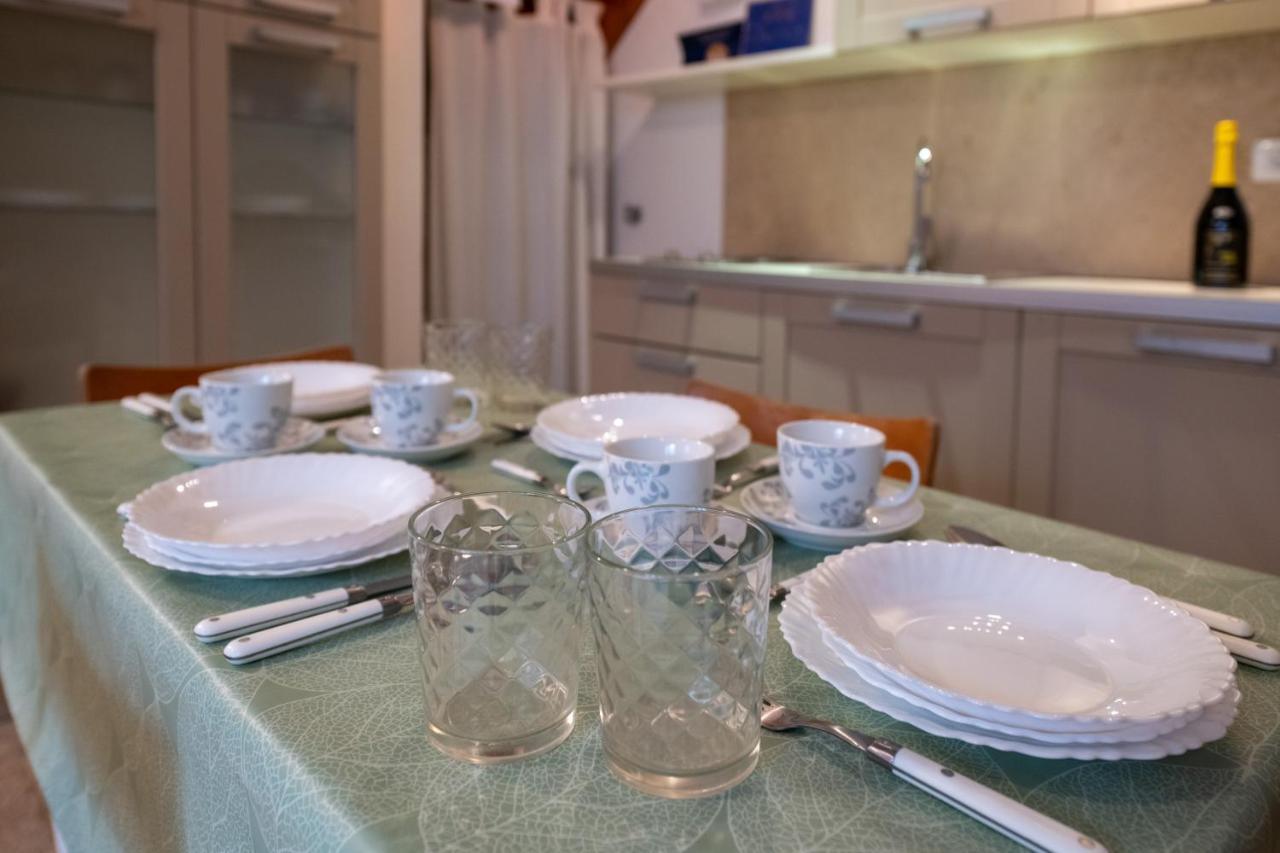 Apartment Blue Bay Free Parking Ровінь Екстер'єр фото